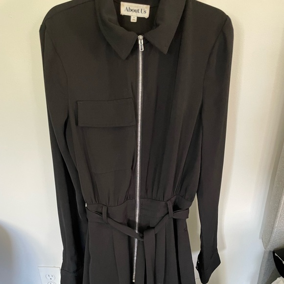 Revolve Superdown Jazmin zip up jumpsuit - Picture 3 of 3